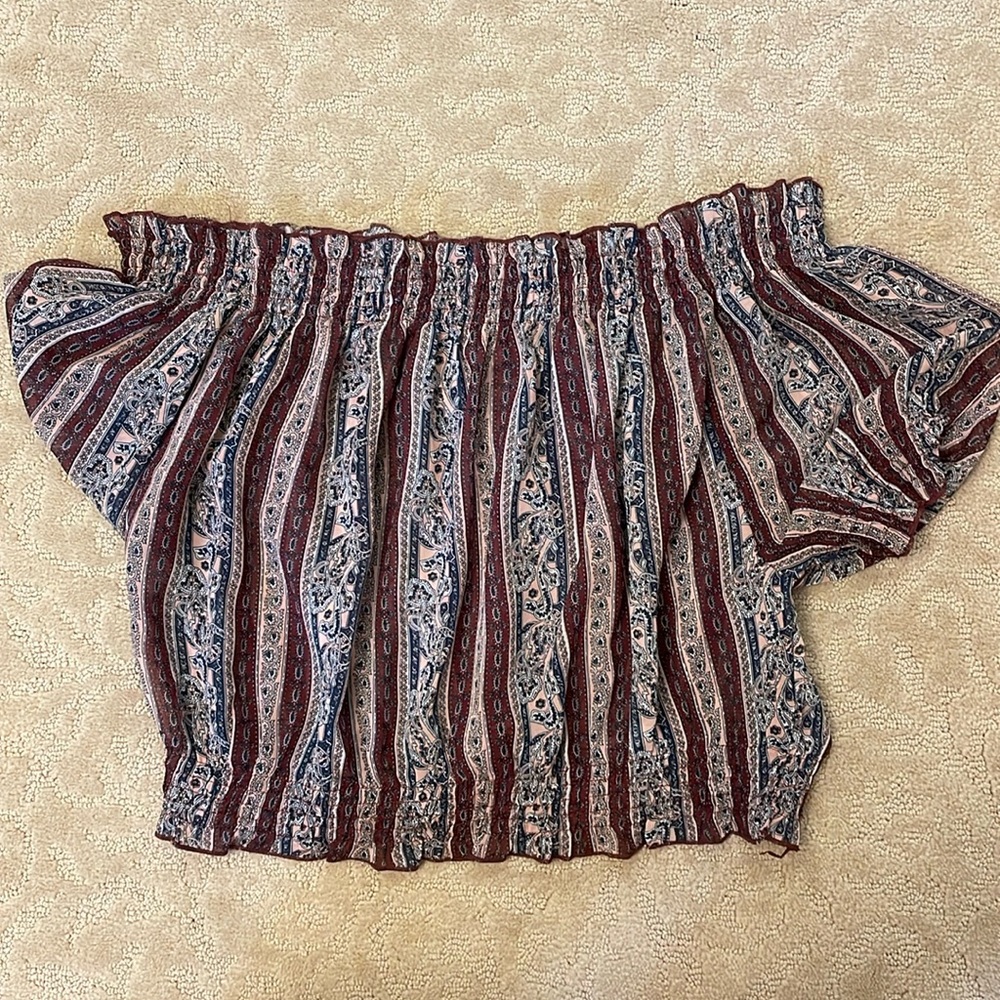 Miss valley off the shoulder top